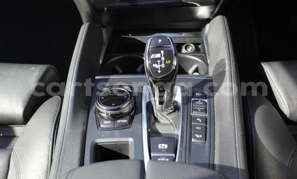 Buy Used Toyota Hilux Silver Car in Mbabane in Manzini Buy Used Toyota Hilux Silver Car in Mbabane in Manzini