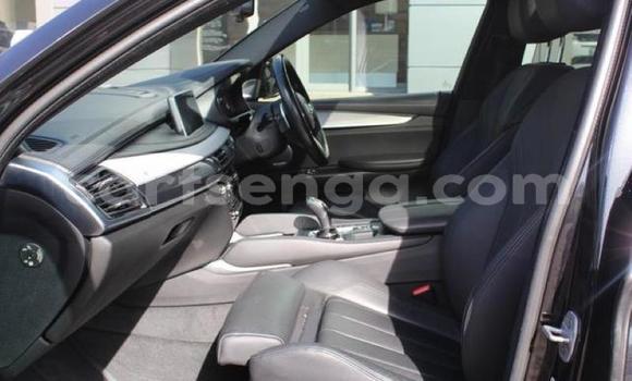 Buy Used Toyota Hilux Silver Car in Mbabane in Manzini Buy Used Toyota Hilux Silver Car in Mbabane in Manzini