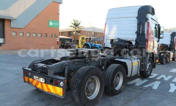 Nunua Ilio tumika Mercedes‒Benz Arocs White Lori ndani ya Manzini nchini Manzini Nunua Ilio tumika Mercedes‒Benz Arocs White Lori ndani ya Manzini nchini Manzini