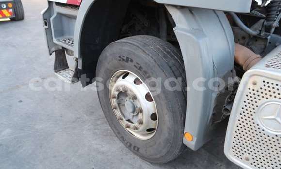 Nunua Ilio tumika Mercedes‒Benz Arocs White Lori ndani ya Manzini nchini Manzini Nunua Ilio tumika Mercedes‒Benz Arocs White Lori ndani ya Manzini nchini Manzini