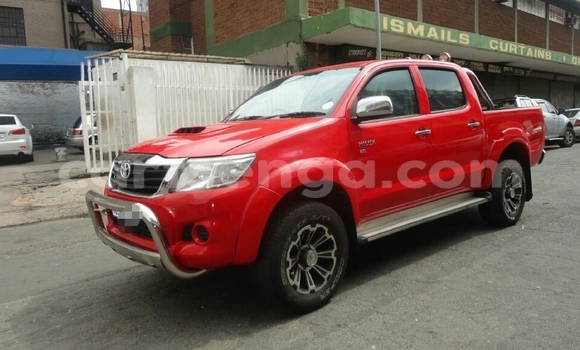 Buy Used Toyota Hilux Red Car in Mhlambanyatsi in Manzini Buy Used Toyota Hilux Red Car in Mhlambanyatsi in Manzini