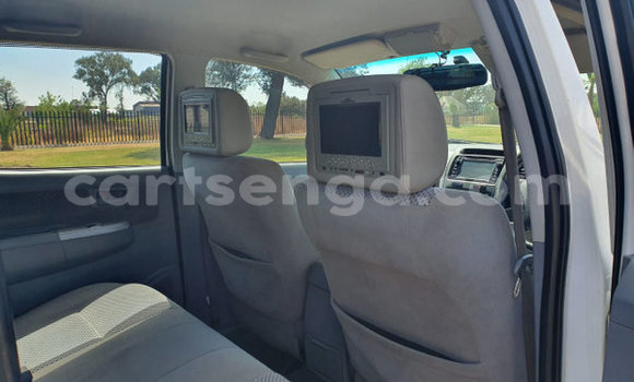 Nunua Ilio tumika Toyota Hilux White Gari ndani ya Hlatikulu nchini Wilaya ya Shiselweni Nunua Ilio tumika Toyota Hilux White Gari ndani ya Hlatikulu nchini Wilaya ya Shiselweni