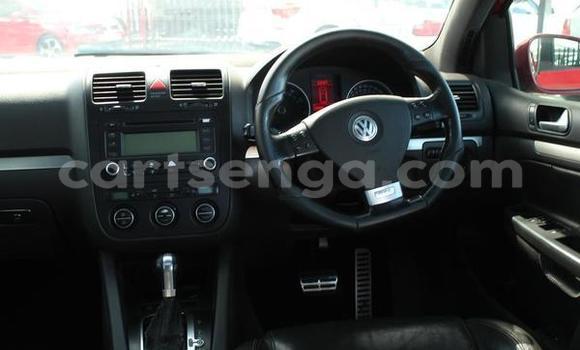 Nunua Ilio tumika Volkswagen Golf Red Gari ndani ya Bulembu nchini Hhohho Nunua Ilio tumika Volkswagen Golf Red Gari ndani ya Bulembu nchini Hhohho