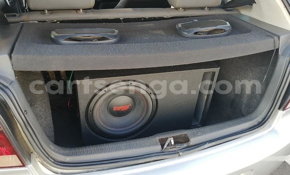 Acheter Occasion Voiture Volkswagen Polo Blanc à Big Bend, Lubombo District Acheter Occasion Voiture Volkswagen Polo Blanc à Big Bend, Lubombo District