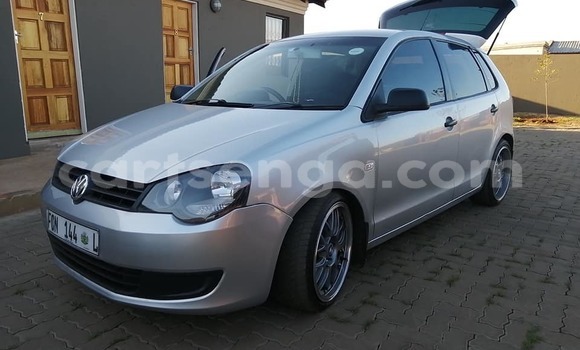 Acheter Occasion Voiture Volkswagen Polo Blanc à Big Bend, Lubombo District Acheter Occasion Voiture Volkswagen Polo Blanc à Big Bend, Lubombo District