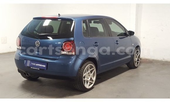 Nunua Ilio tumika Volkswagen Polo Blue Gari ndani ya Ezulwini nchini Hhohho Nunua Ilio tumika Volkswagen Polo Blue Gari ndani ya Ezulwini nchini Hhohho