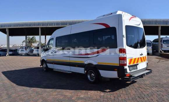 Acheter Occasion Voiture Mercedes‒Benz C-klasse AMG Blanc à Bhunya, Manzini Acheter Occasion Voiture Mercedes‒Benz C-klasse AMG Blanc à Bhunya, Manzini