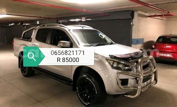 Nunua Ilio tumika Isuzu KB Silver Gari ndani ya Ezulwini nchini Hhohho Nunua Ilio tumika Isuzu KB Silver Gari ndani ya Ezulwini nchini Hhohho