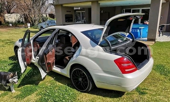 Nunua Ilio tumika Mercedes‒Benz AMG GLE Coupe White Gari ndani ya Big Bend nchini Lubombo Nunua Ilio tumika Mercedes‒Benz AMG GLE Coupe White Gari ndani ya Big Bend nchini Lubombo