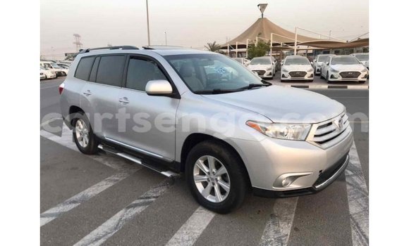 Buy Import Toyota Highlander Other Car in Import - Dubai in Hhohho Buy Import Toyota Highlander Other Car in Import - Dubai in Hhohho