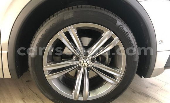 Nunua Ilio tumika Volkswagen Tiguan Silver Gari ndani ya Ezulwini nchini Hhohho Nunua Ilio tumika Volkswagen Tiguan Silver Gari ndani ya Ezulwini nchini Hhohho
