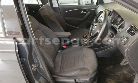 Acheter Occasion Voiture Volkswagen Polo Noir à Hlatikulu, Shiselweni District Acheter Occasion Voiture Volkswagen Polo Noir à Hlatikulu, Shiselweni District