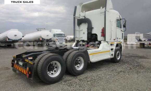 Nunua Ilio tumika Scania Irizar White Lori ndani ya Hlatikulu nchini Wilaya ya Shiselweni Nunua Ilio tumika Scania Irizar White Lori ndani ya Hlatikulu nchini Wilaya ya Shiselweni