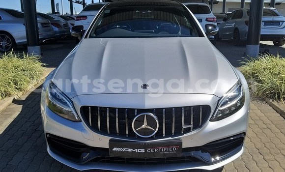 Acheter Occasion Voiture Mercedes‒Benz AMG GLC Coupe Blanc à Ezulwini, Hhohho Acheter Occasion Voiture Mercedes‒Benz AMG GLC Coupe Blanc à Ezulwini, Hhohho
