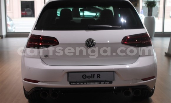 Acheter Occasion Voiture Volkswagen Golf R Blanc à Malkerns, Manzini Acheter Occasion Voiture Volkswagen Golf R Blanc à Malkerns, Manzini