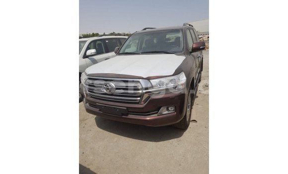 Nunua Imported Toyota Land Cruiser Brown Gari ndani ya Import - Dubai nchini Hhohho Nunua Imported Toyota Land Cruiser Brown Gari ndani ya Import - Dubai nchini Hhohho