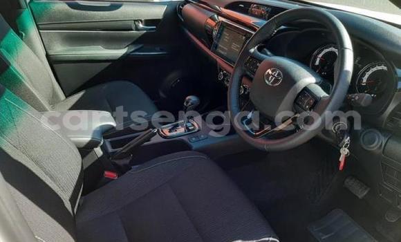 Buy Used Toyota Hilux White Car in Manzini in Manzini Buy Used Toyota Hilux White Car in Manzini in Manzini