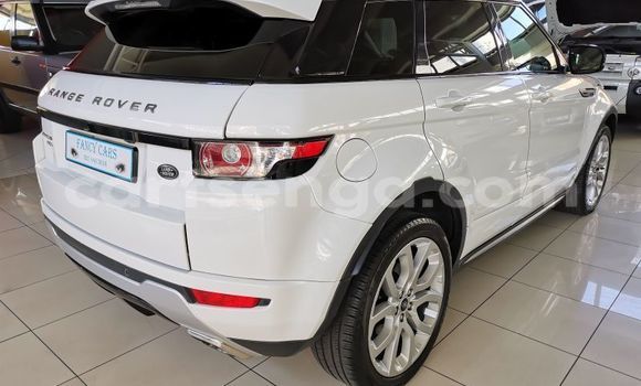 Nunua Ilio tumika Land Rover Range Rover Evoque White Gari ndani ya Hlatikulu nchini Wilaya ya Shiselweni Nunua Ilio tumika Land Rover Range Rover Evoque White Gari ndani ya Hlatikulu nchini Wilaya ya Shiselweni