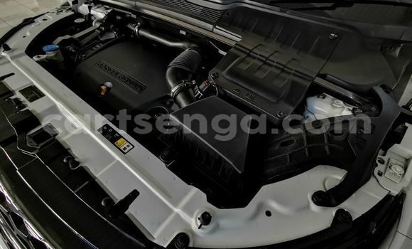 Nunua Ilio tumika Land Rover Range Rover Evoque White Gari ndani ya Hlatikulu nchini Wilaya ya Shiselweni Nunua Ilio tumika Land Rover Range Rover Evoque White Gari ndani ya Hlatikulu nchini Wilaya ya Shiselweni