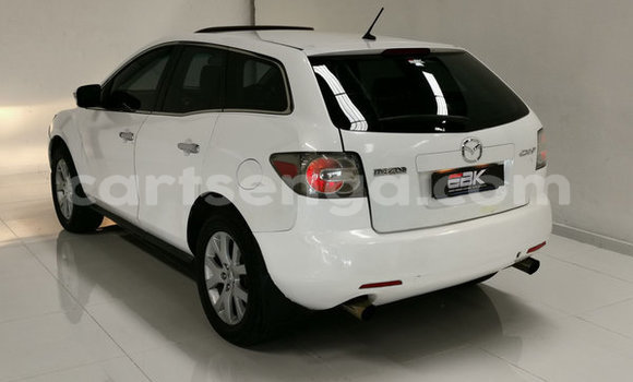 Nunua Ilio tumika Mazda CX–7 White Gari ndani ya Ezulwini nchini Hhohho Nunua Ilio tumika Mazda CX–7 White Gari ndani ya Ezulwini nchini Hhohho