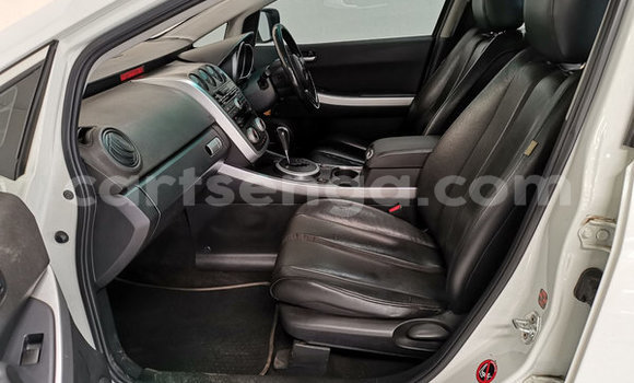 Nunua Ilio tumika Mazda CX–7 White Gari ndani ya Ezulwini nchini Hhohho Nunua Ilio tumika Mazda CX–7 White Gari ndani ya Ezulwini nchini Hhohho