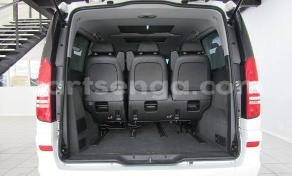 Nunua Ilio tumika Mercedes‒Benz Viano White Gari ndani ya Hlatikulu nchini Wilaya ya Shiselweni Nunua Ilio tumika Mercedes‒Benz Viano White Gari ndani ya Hlatikulu nchini Wilaya ya Shiselweni