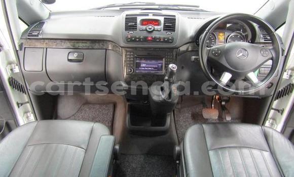 Nunua Ilio tumika Mercedes‒Benz Viano White Gari ndani ya Hlatikulu nchini Wilaya ya Shiselweni Nunua Ilio tumika Mercedes‒Benz Viano White Gari ndani ya Hlatikulu nchini Wilaya ya Shiselweni