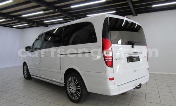Nunua Ilio tumika Mercedes‒Benz Viano White Gari ndani ya Hlatikulu nchini Wilaya ya Shiselweni Nunua Ilio tumika Mercedes‒Benz Viano White Gari ndani ya Hlatikulu nchini Wilaya ya Shiselweni
