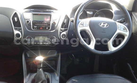 Nunua Ilio tumika Hyundai ix35 White Gari ndani ya Ezulwini nchini Hhohho Nunua Ilio tumika Hyundai ix35 White Gari ndani ya Ezulwini nchini Hhohho
