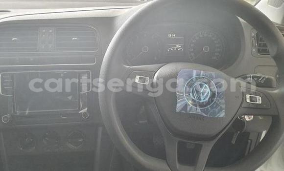 Acheter Occasion Voiture Volkswagen Polo Blanc à Big Bend, Lubombo District Acheter Occasion Voiture Volkswagen Polo Blanc à Big Bend, Lubombo District