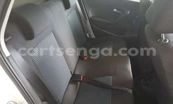 Acheter Occasion Voiture Volkswagen Polo Blanc à Big Bend, Lubombo District Acheter Occasion Voiture Volkswagen Polo Blanc à Big Bend, Lubombo District