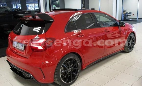 Nunua Ilio tumika Mercedes‒Benz A-klasse AMG Red Gari ndani ya Bulembu nchini Hhohho Nunua Ilio tumika Mercedes‒Benz A-klasse AMG Red Gari ndani ya Bulembu nchini Hhohho