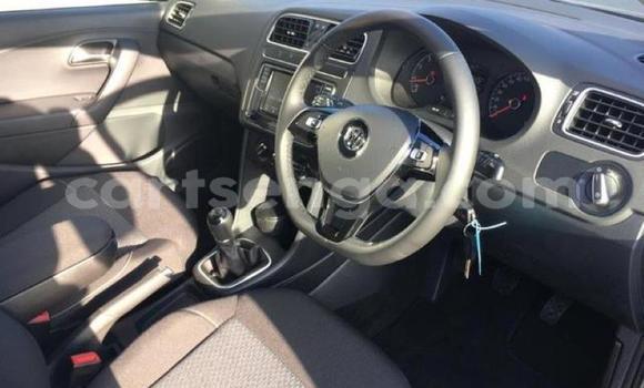 Acheter Occasion Voiture Volkswagen Polo Gris à Big Bend, Lubombo District Acheter Occasion Voiture Volkswagen Polo Gris à Big Bend, Lubombo District