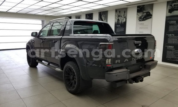 Nunua Ilio tumika Ford Ranger Black Gari ndani ya Hluti nchini Wilaya ya Shiselweni Nunua Ilio tumika Ford Ranger Black Gari ndani ya Hluti nchini Wilaya ya Shiselweni
