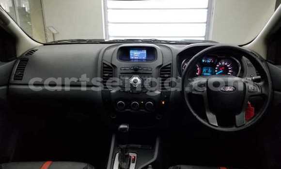 Nunua Ilio tumika Ford Ranger Black Gari ndani ya Hluti nchini Wilaya ya Shiselweni Nunua Ilio tumika Ford Ranger Black Gari ndani ya Hluti nchini Wilaya ya Shiselweni