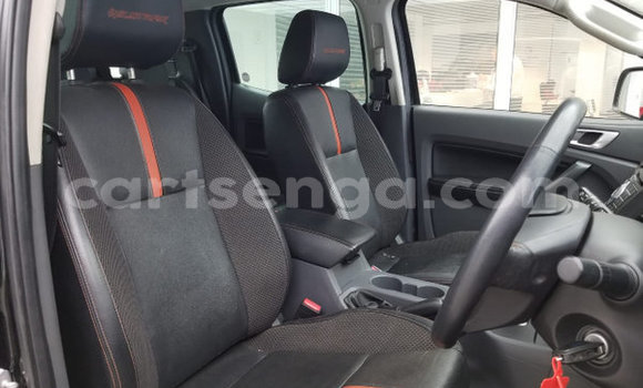 Nunua Ilio tumika Ford Ranger Black Gari ndani ya Hluti nchini Wilaya ya Shiselweni Nunua Ilio tumika Ford Ranger Black Gari ndani ya Hluti nchini Wilaya ya Shiselweni