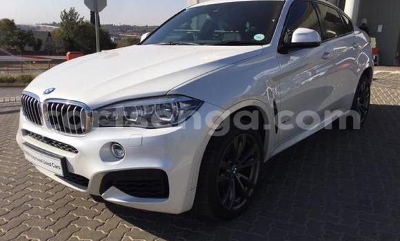 Nunua Ilio tumika BMW X6 M White Gari ndani ya Manzini nchini Manzini Nunua Ilio tumika BMW X6 M White Gari ndani ya Manzini nchini Manzini