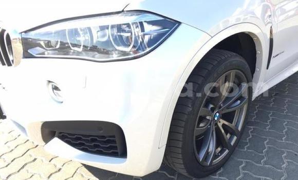 Nunua Ilio tumika BMW X6 M White Gari ndani ya Manzini nchini Manzini Nunua Ilio tumika BMW X6 M White Gari ndani ya Manzini nchini Manzini