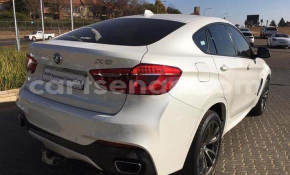 Nunua Ilio tumika BMW X6 M White Gari ndani ya Manzini nchini Manzini Nunua Ilio tumika BMW X6 M White Gari ndani ya Manzini nchini Manzini