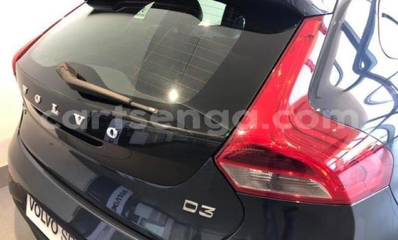 Acheter Occasion Voiture Volvo V40 Noir à Ezulwini, Hhohho Acheter Occasion Voiture Volvo V40 Noir à Ezulwini, Hhohho