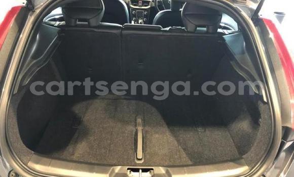 Acheter Occasion Voiture Volvo V40 Noir à Ezulwini, Hhohho Acheter Occasion Voiture Volvo V40 Noir à Ezulwini, Hhohho