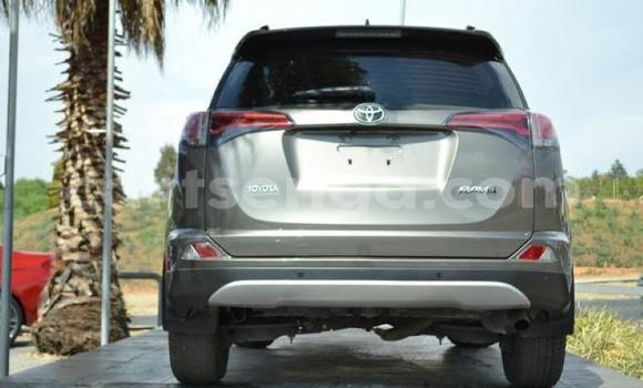 Acheter Occasion Voiture Toyota RAV4 Noir à Manzini, Manzini Acheter Occasion Voiture Toyota RAV4 Noir à Manzini, Manzini
