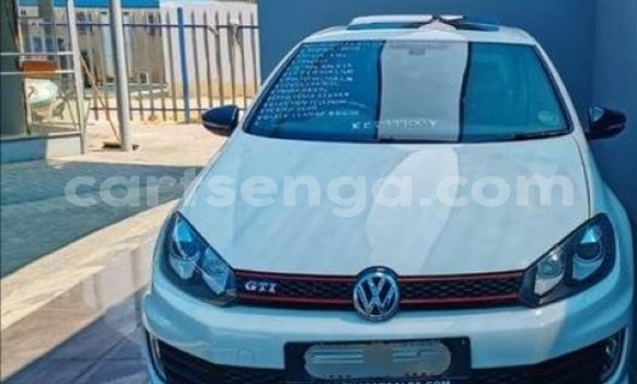 Buy Used Volkswagen Golf R White Car in Big Bend in Lubombo District Buy Used Volkswagen Golf R White Car in Big Bend in Lubombo District