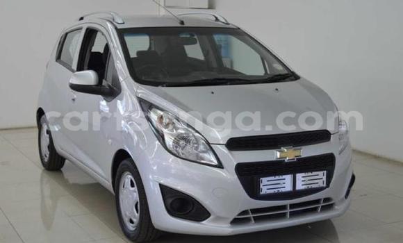 Acheter Occasion Voiture Chevrolet Spark Blanc à Big Bend, Lubombo District Acheter Occasion Voiture Chevrolet Spark Blanc à Big Bend, Lubombo District