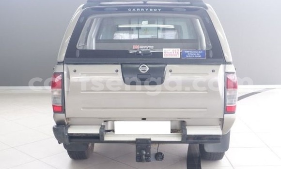 Nunua Ilio tumika Nissan Hardbody Beige Gari ndani ya Hluti nchini Wilaya ya Shiselweni Nunua Ilio tumika Nissan Hardbody Beige Gari ndani ya Hluti nchini Wilaya ya Shiselweni