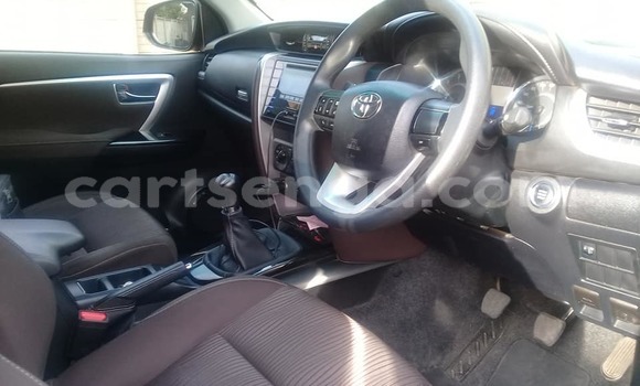 Nunua Ilio tumika Toyota Fortuner Other Gari ndani ya Ezulwini nchini Hhohho Nunua Ilio tumika Toyota Fortuner Other Gari ndani ya Ezulwini nchini Hhohho