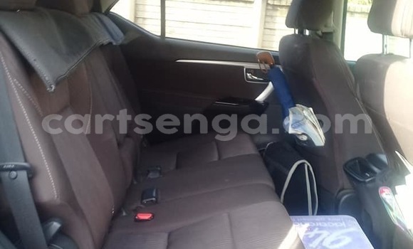 Nunua Ilio tumika Toyota Fortuner Other Gari ndani ya Ezulwini nchini Hhohho Nunua Ilio tumika Toyota Fortuner Other Gari ndani ya Ezulwini nchini Hhohho