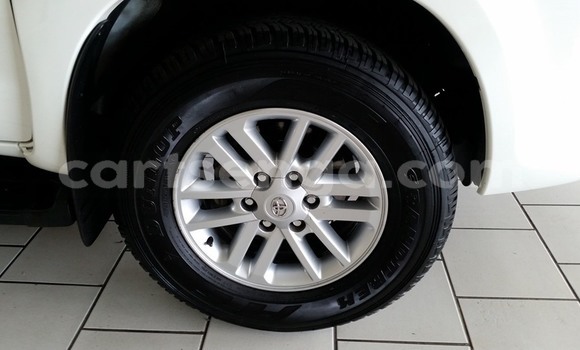 Nunua Ilio tumika Toyota Fortuner White Gari ndani ya Bulembu nchini Hhohho Nunua Ilio tumika Toyota Fortuner White Gari ndani ya Bulembu nchini Hhohho