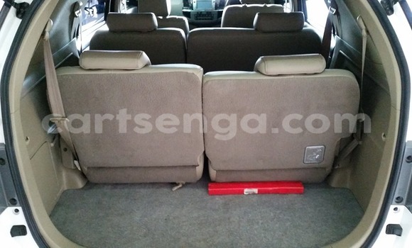 Nunua Ilio tumika Toyota Fortuner White Gari ndani ya Bulembu nchini Hhohho Nunua Ilio tumika Toyota Fortuner White Gari ndani ya Bulembu nchini Hhohho