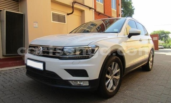 Buy Used Volkswagen Tiguan White Car in Big Bend in Lubombo District Buy Used Volkswagen Tiguan White Car in Big Bend in Lubombo District